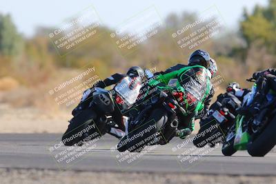 media/Dec-18-2022-SoCal Trackdays (Sun) [[8099a50955]]/Turn 7 Backside (1125am)/